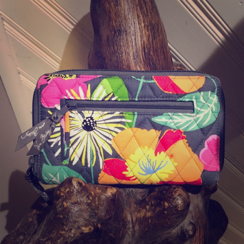Vera Bradley wallet